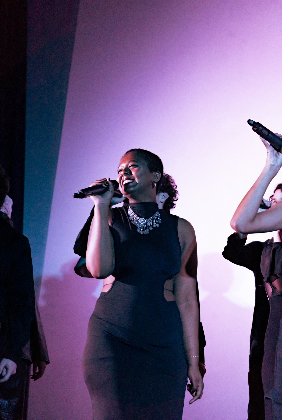 Sarah performing with the Walk-Ons